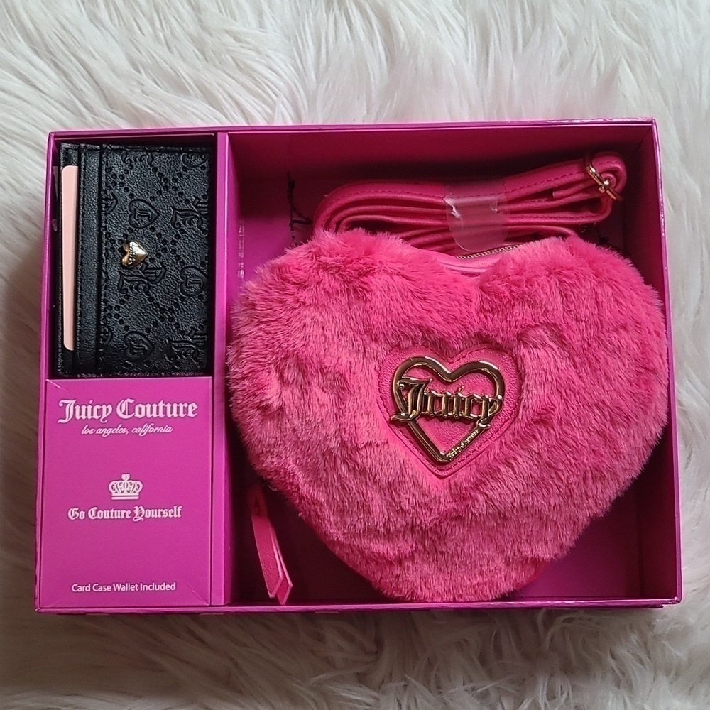 NWT Juicy couture Free Love Heart Crossbody